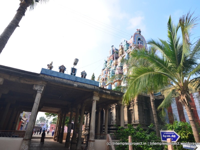 Aadinatha Perumal, Azhvartirunagari, Thoothukudi
