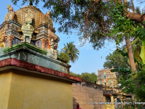 சுயம் பிரதீஸ்வரர், சிவபுரிப்பட்டி, சிவகங்கை